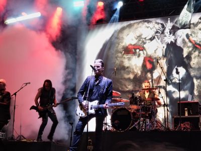 Festival performance by Lacrimosa on 3 May in 
São Paulo --
Photo by Eduardo Ganança
